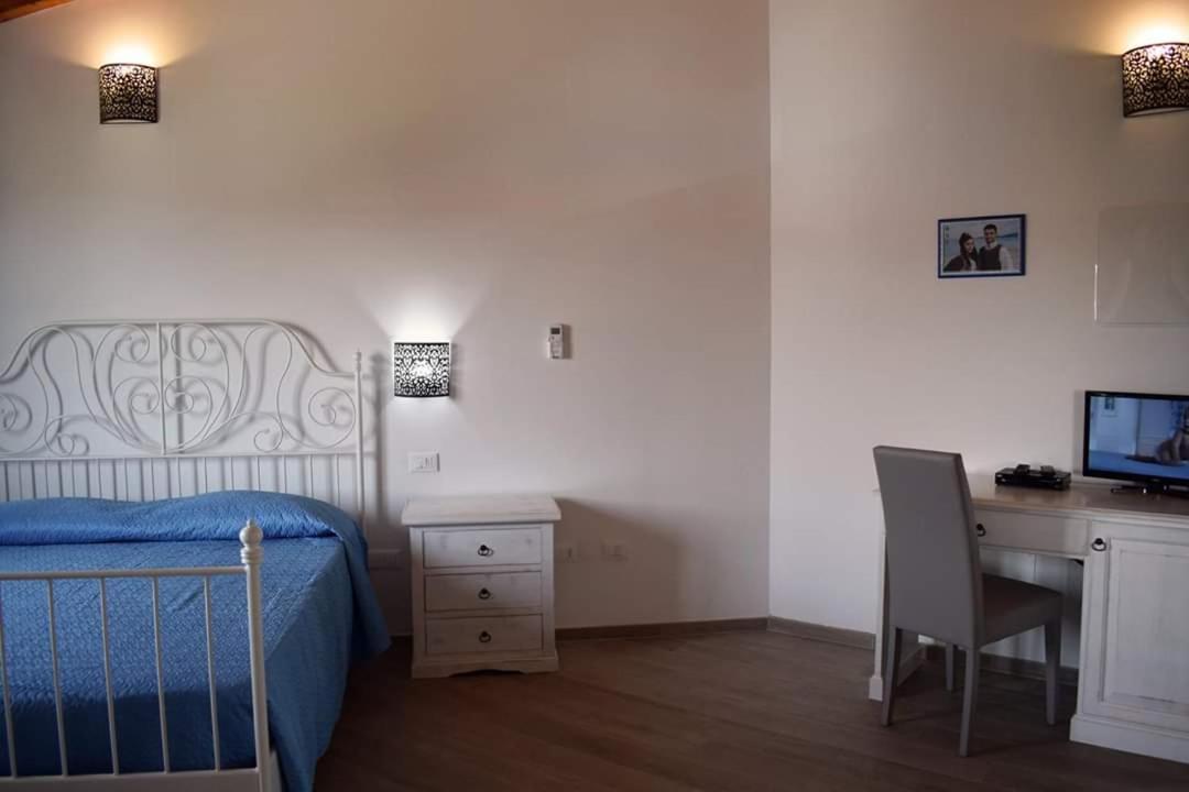 Corallo Rooms Budoni Eksteriør billede
