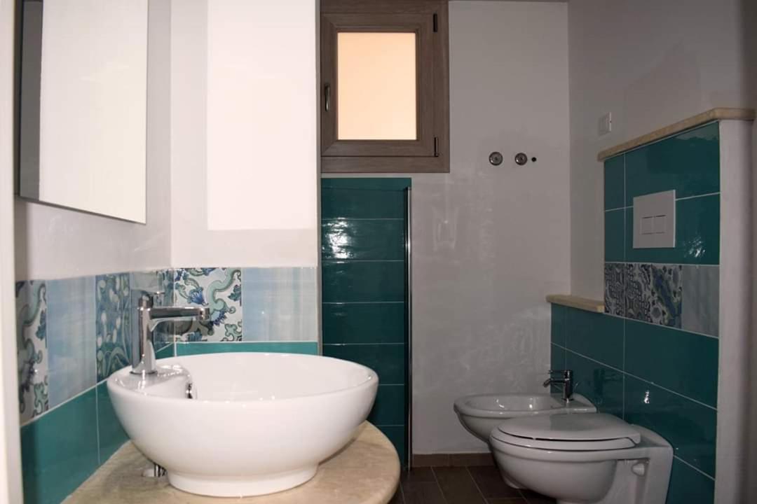 Corallo Rooms Budoni Eksteriør billede